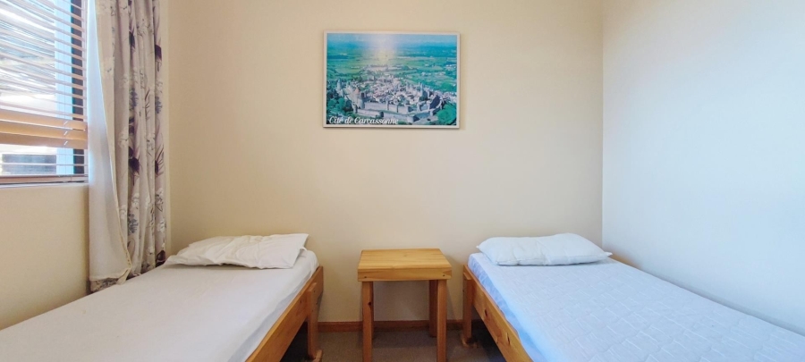 4 Bedroom Property for Sale in Franskraal Western Cape